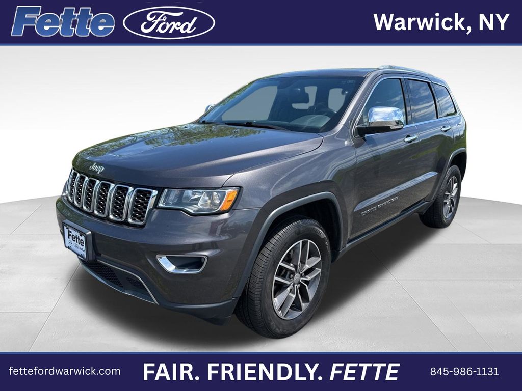 Gray (Granite Crystal Metallic Clearcoat) 2018 Jeep Grand Cherokee Limited 4WD SUV / Crossover Four-Wheel Drive 8-Speed Automatic