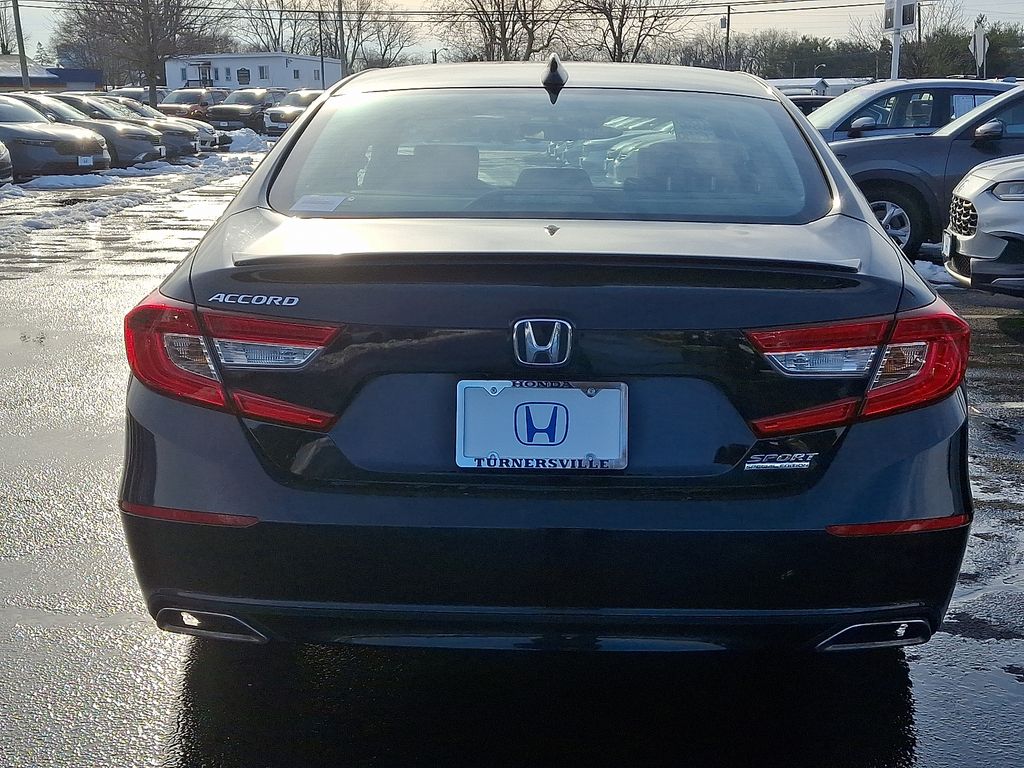 Thumbnail: 2022 Honda Accord - 5