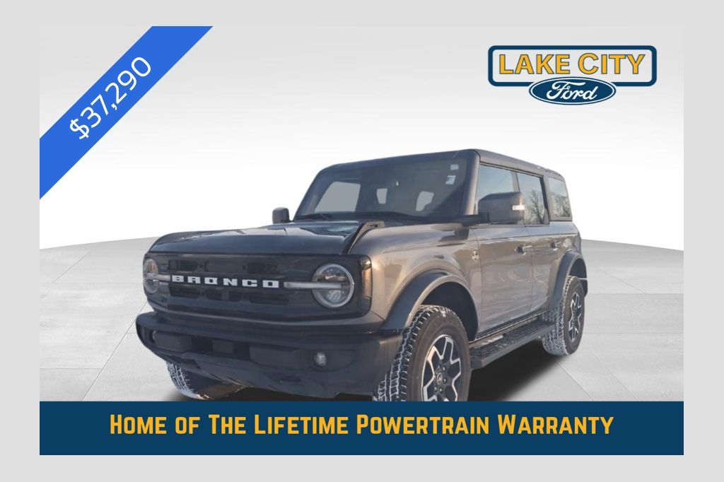 2023 Ford Bronco Outer Banks Advanced 4-Door 4WD