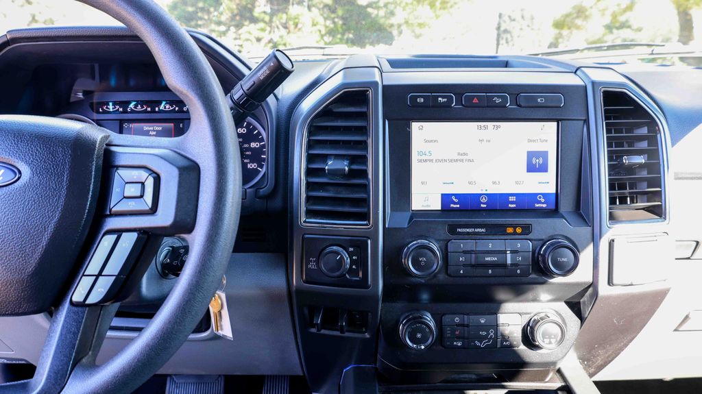 Used 2022 Ford Super Duty F-350 XLT 4D Crew Cab