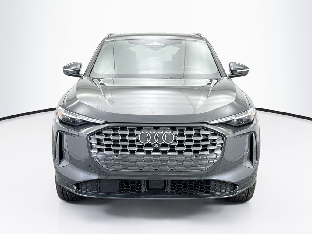 Thumbnail: 2025 Audi Q5 - 3