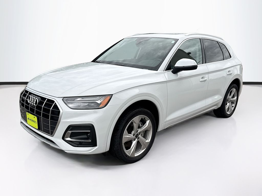 Glacier White Metallic 2021 Audi Q5 quattro Premium Plus 45 TFSI SUV / Crossover All-Wheel Drive 7-Speed Automatic