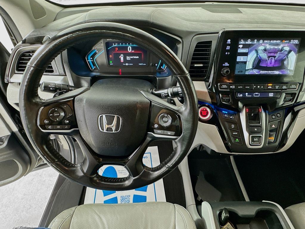 Used Car 2018 Honda Odyssey  Elite For Sale Under $20,000 In Austin, Texas