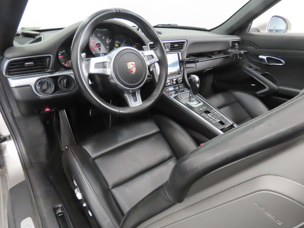Thumbnail: 2012 Porsche 911 - 4