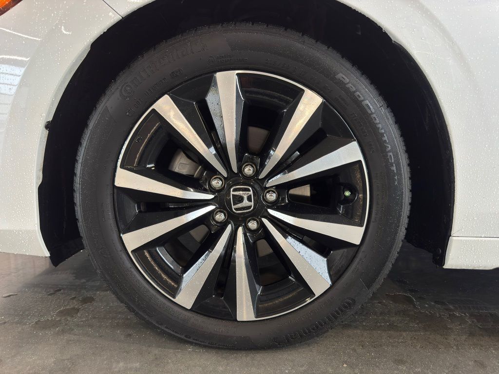 2024 Honda Civic EX-L  at DeMontrond Auto Country
