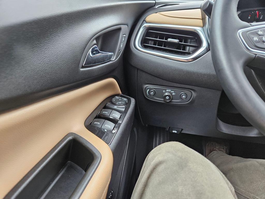 Used 2024 Chevrolet Equinox SUV
