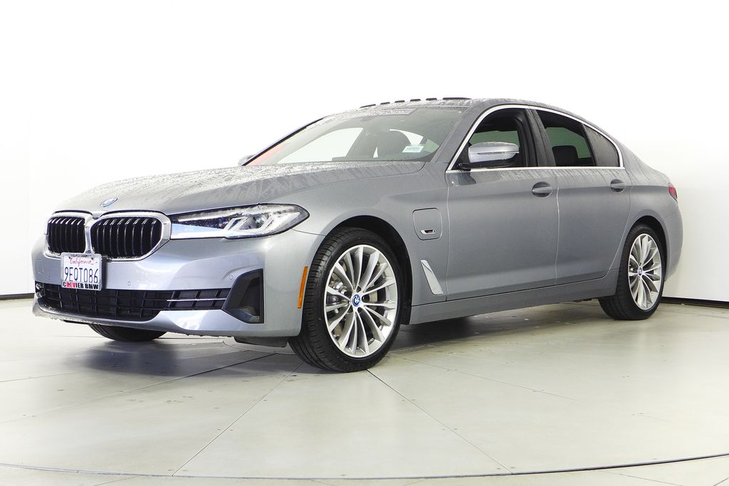 Thumbnail: 2023 BMW 5 Series - 2