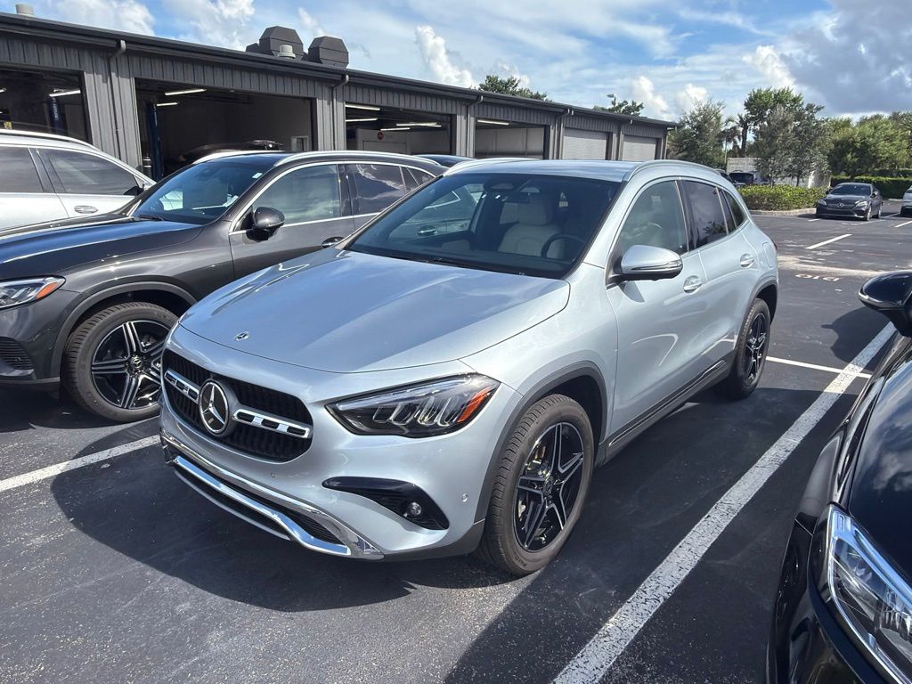 Certified Used 2026 Silver Mercedes-Benz GLA 250 image 2