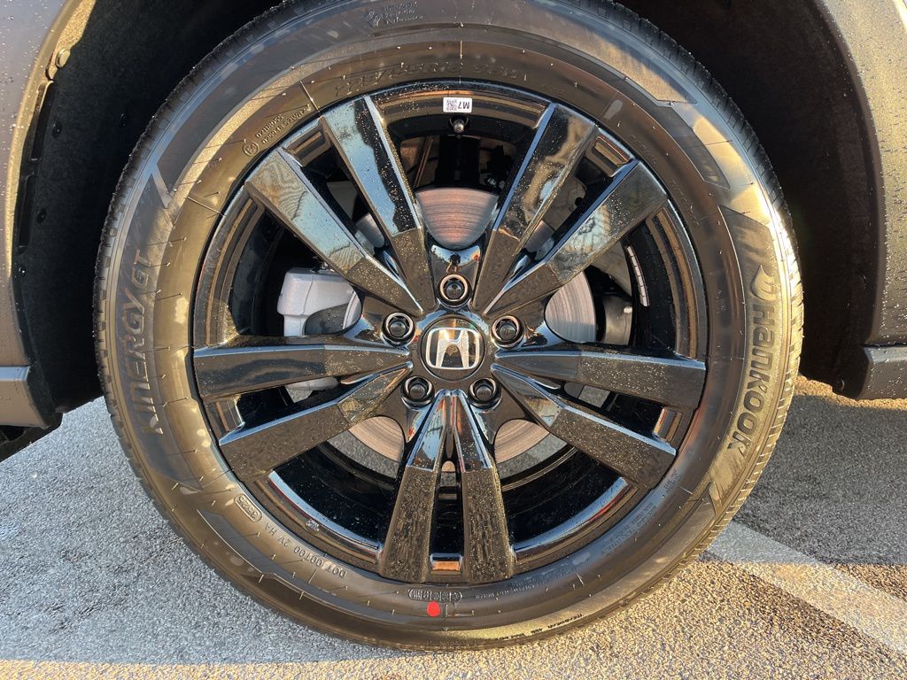 Thumbnail: 2026 Honda HR-V - 6