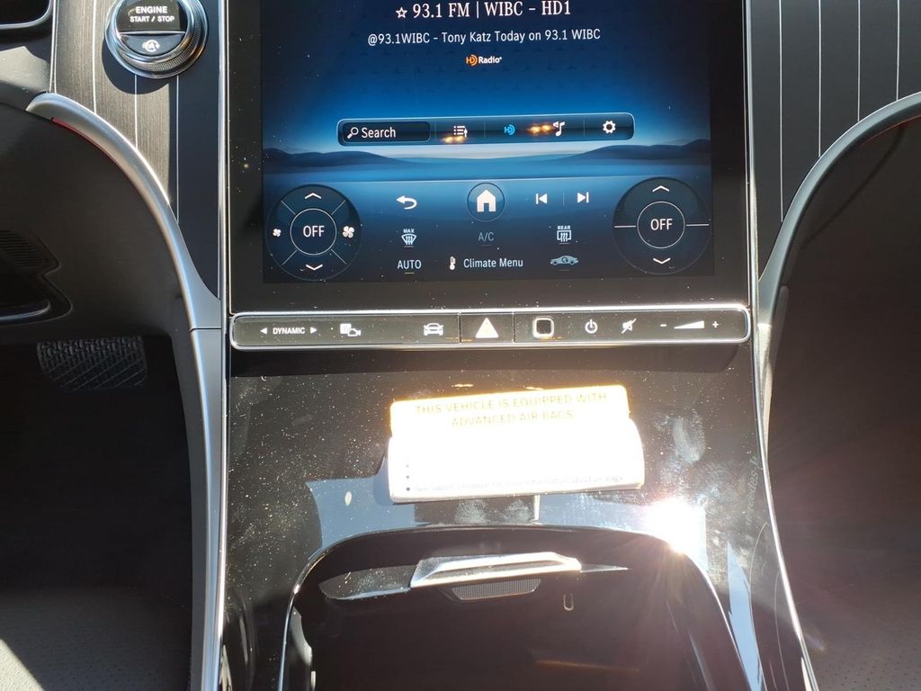 New 2026 Black Mercedes-Benz GLC 300 image 23