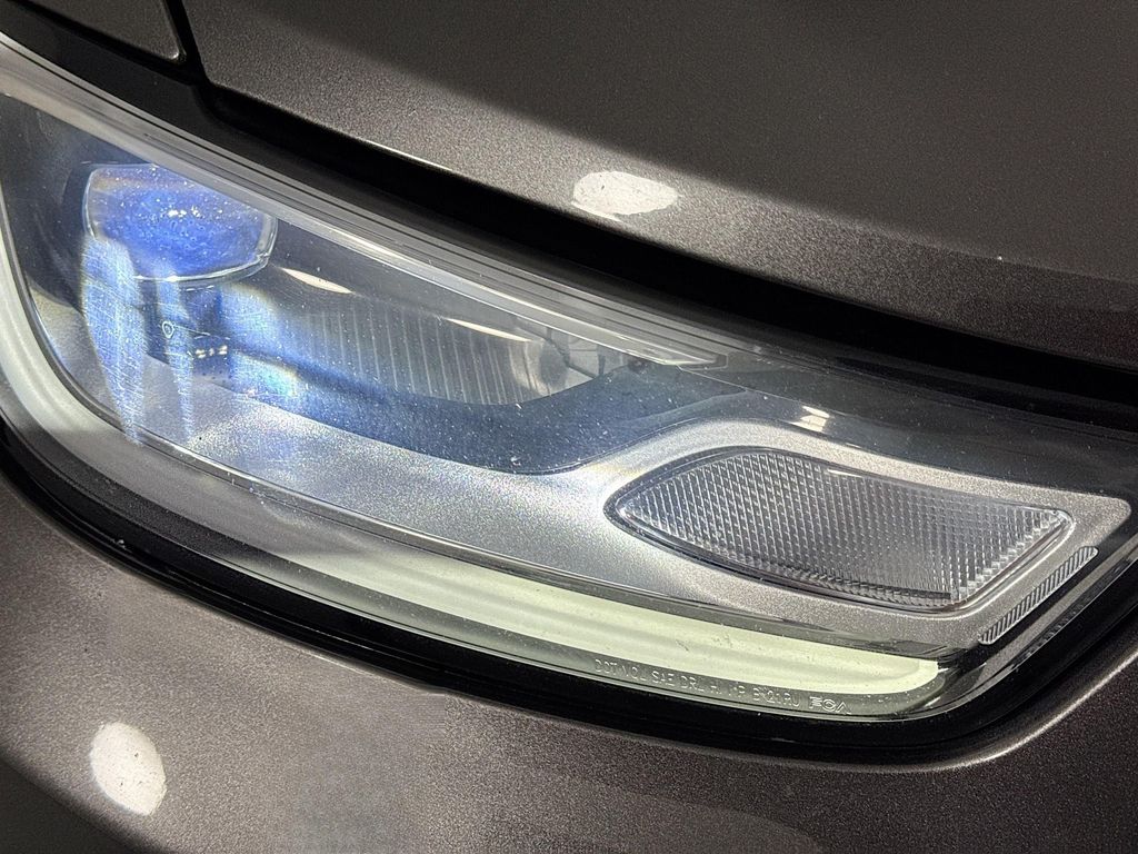 Used Car 2023 Chrysler Pacifica Hybrid  Touring L For Sale Under $20,000 In Austin, Texas