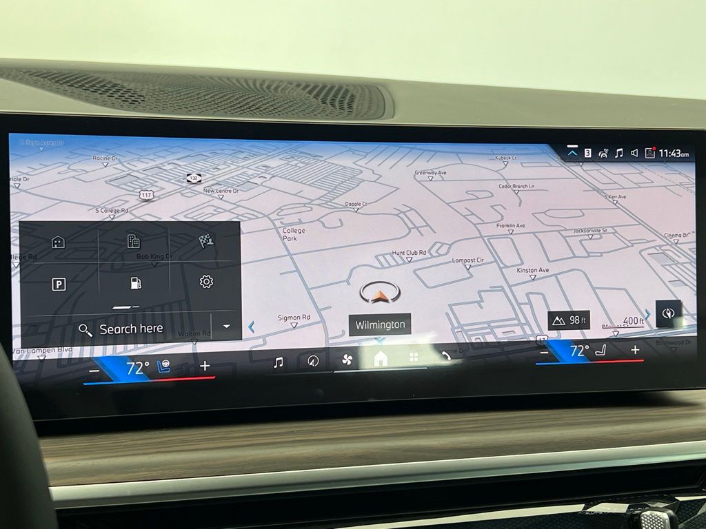 Thumbnail: 2026 BMW X5 - 13