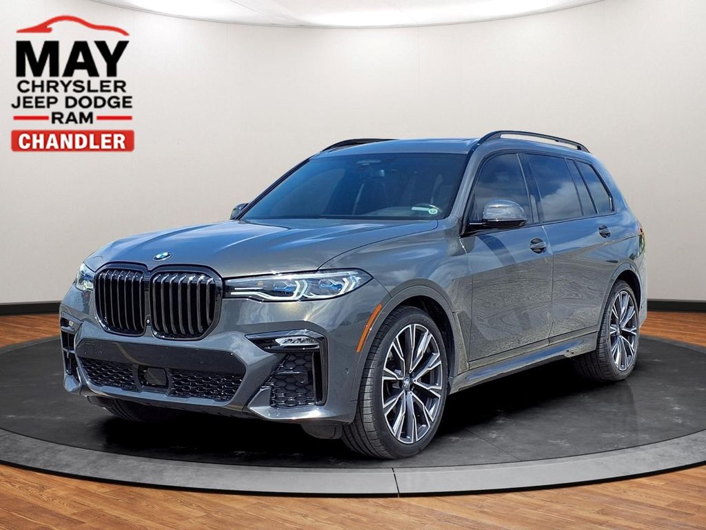 2021 BMW X7 M50i AWD