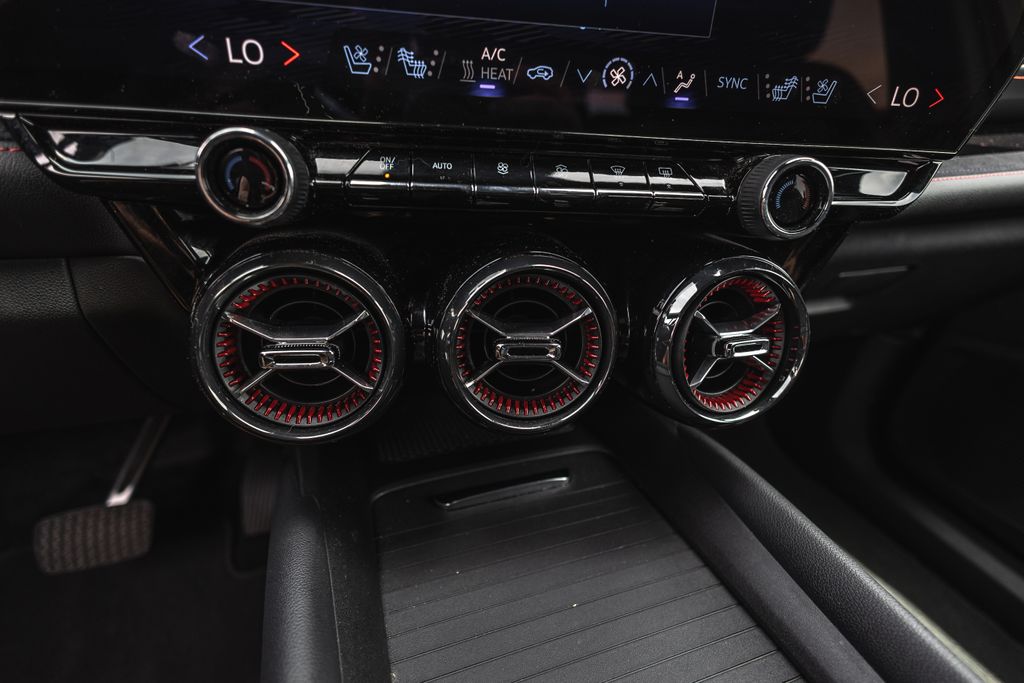 2024 Chevrolet Blazer EV RS thumbnail 15