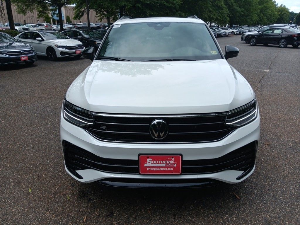 2024 Volkswagen Tiguan 2.0T SE R-Line Black 8