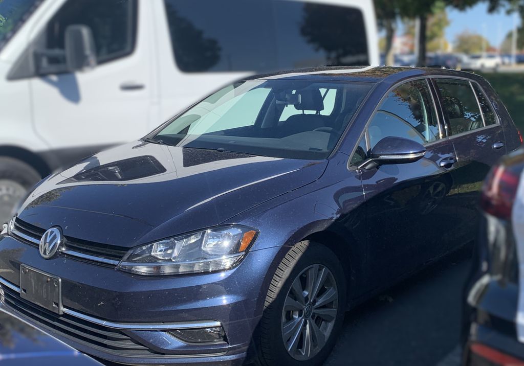 Thumbnail: 2018 Volkswagen Golf - 3