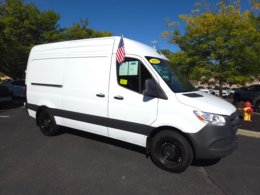 2025 Mercedes-Benz Sprinter Cargo 2500 144 RWD