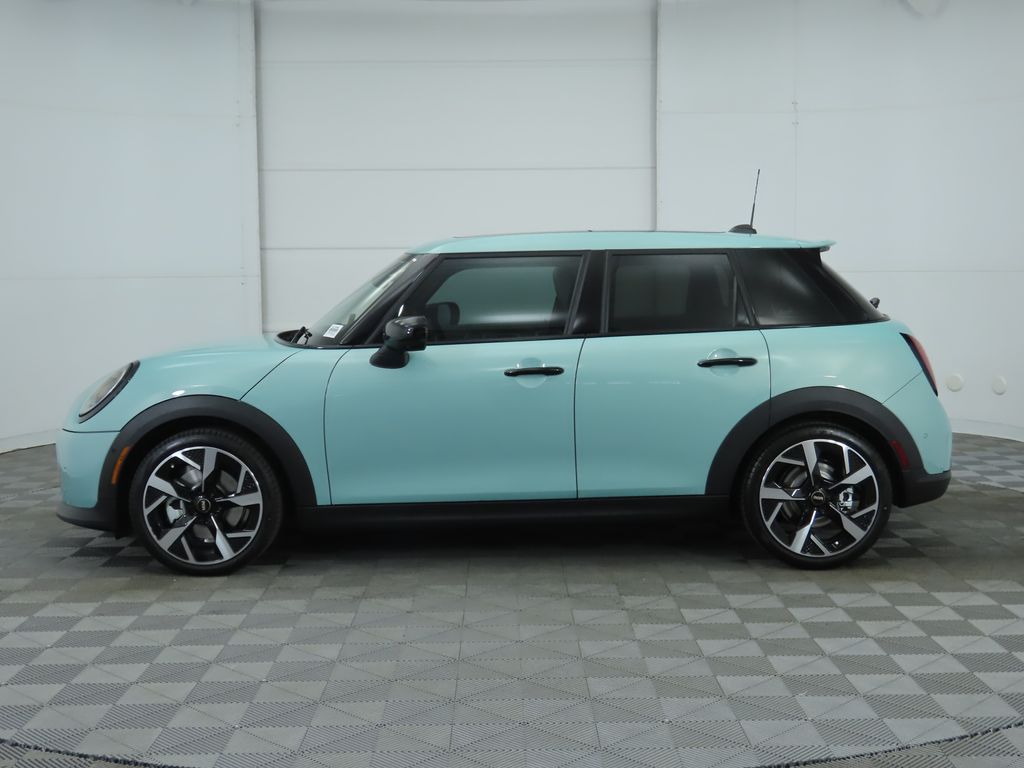 2025 MINI Cooper S 8