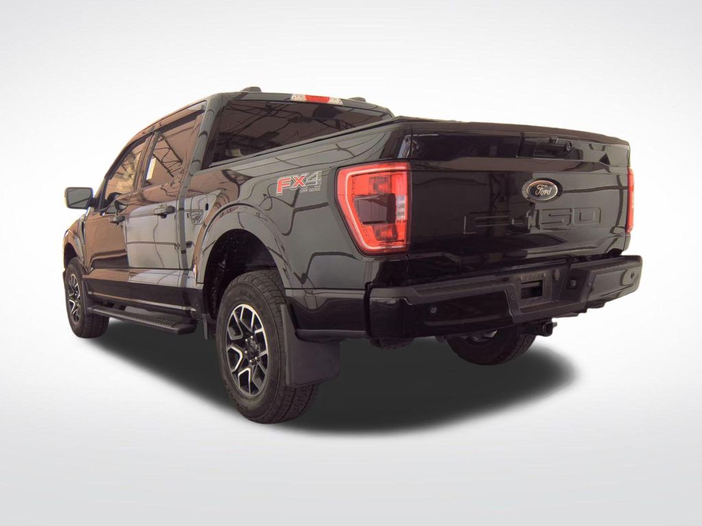 Used 2023 Black Ford XLT image 3