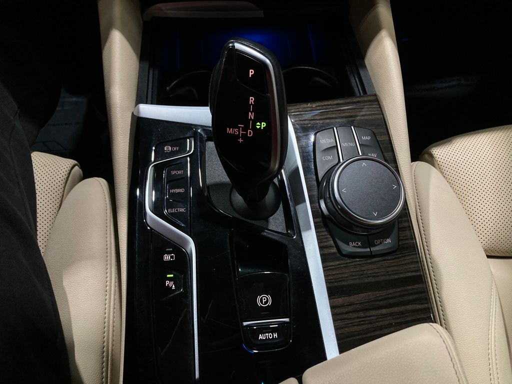 2023 BMW 530e xDrive