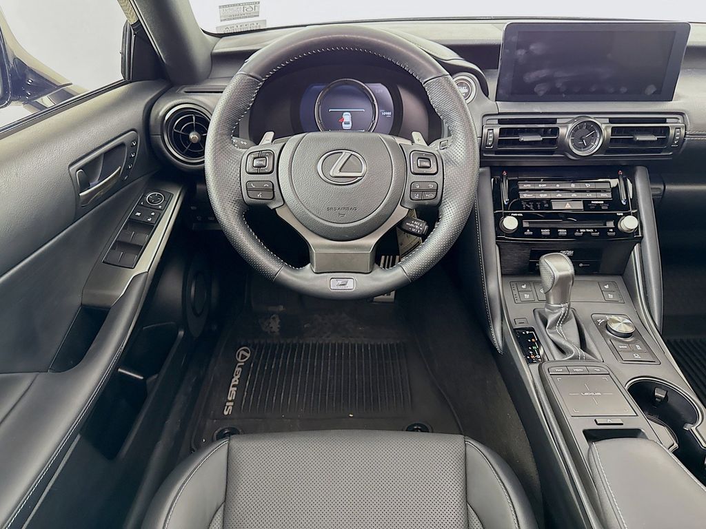 Thumbnail: 2023 Lexus IS - 23