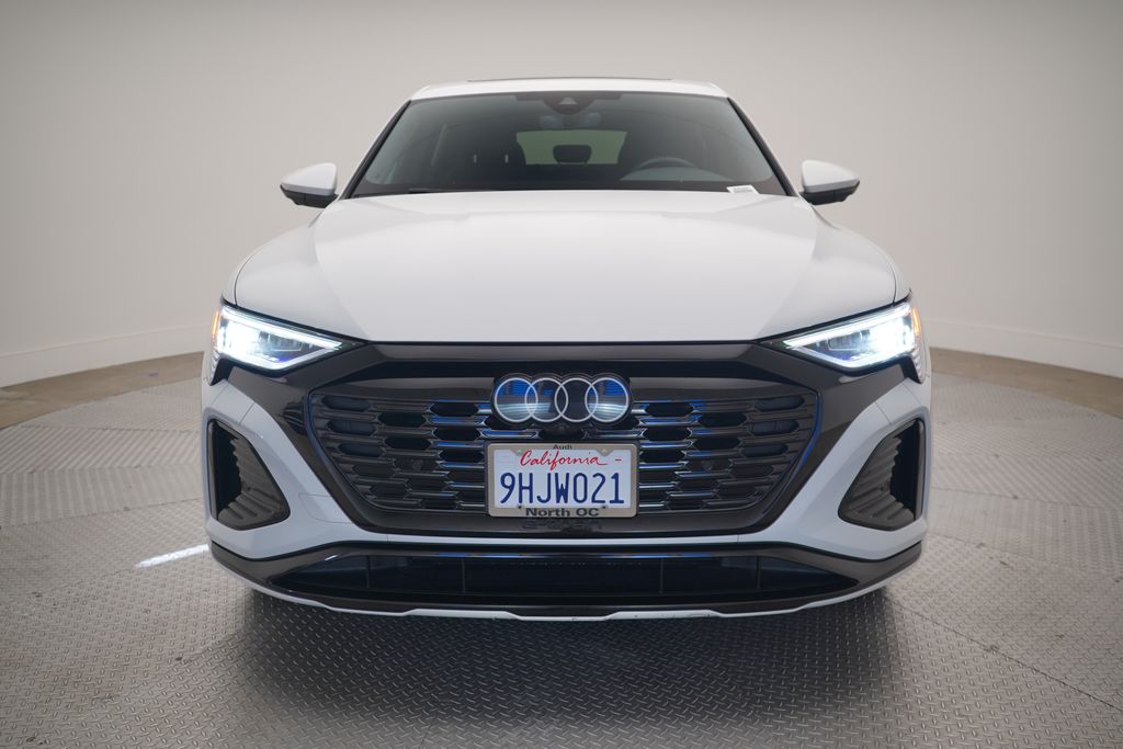 Thumbnail: 2024 Audi Q8 e-tron - 5