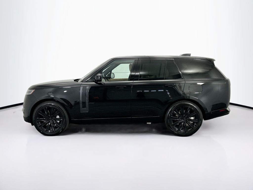 Thumbnail: 2026 Land Rover Range Rover - 8