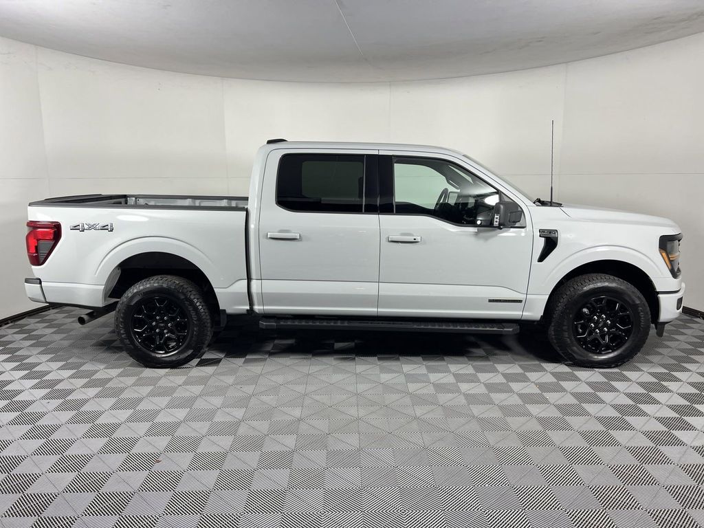 2024 Ford F-150 XLT 7