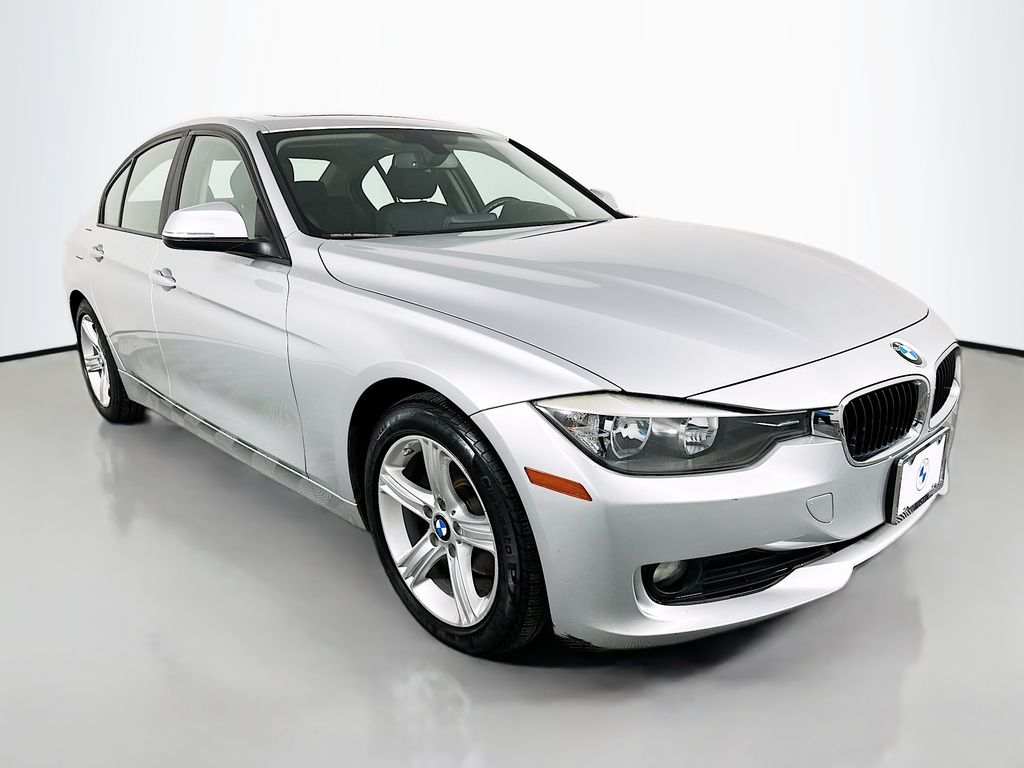 Thumbnail: 2014 BMW 3 Series - 3