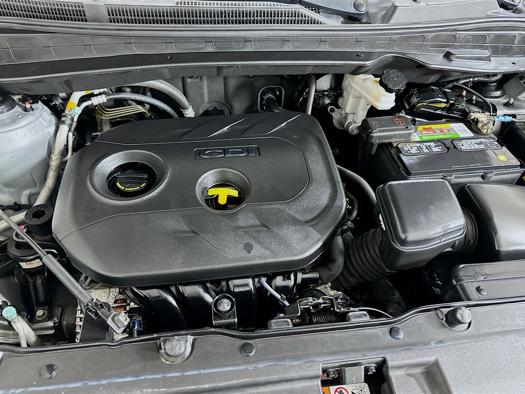 Thumbnail: 2015 Hyundai Tucson - 27