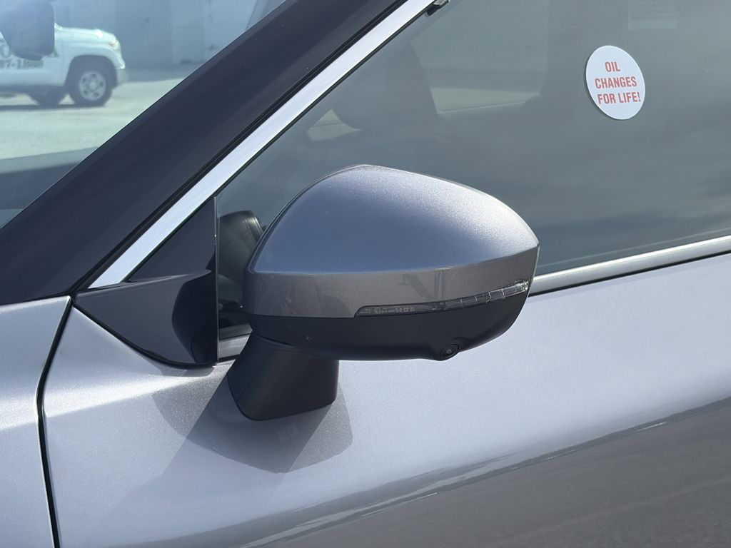 Used 2025 Nissan Rogue SUV
