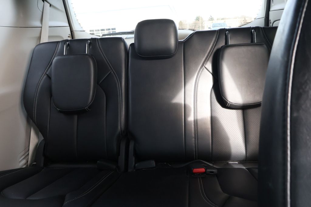 Thumbnail: 2024 Chrysler Pacifica - 31