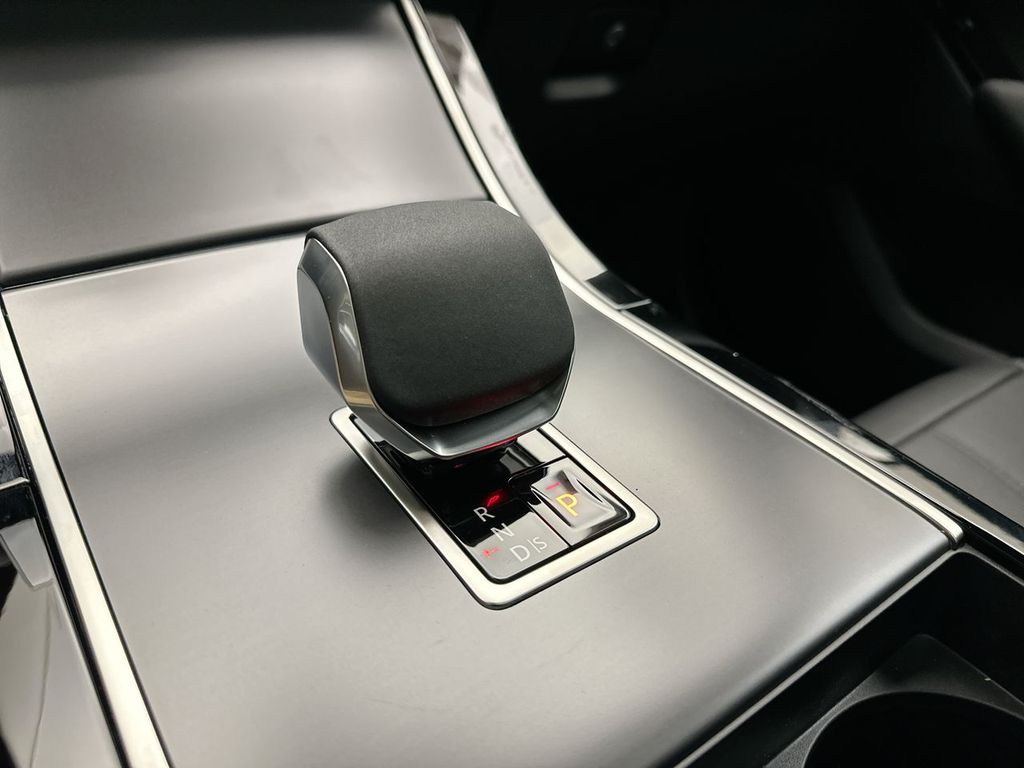 2026 Land Rover Range Rover Velar S 12