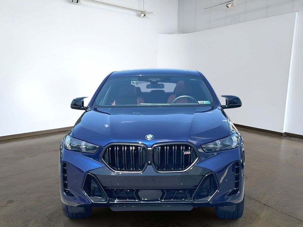 Used 2025 Blue BMW M60i image 2