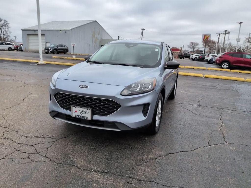 Used 2022 Blue Ford SE image 15