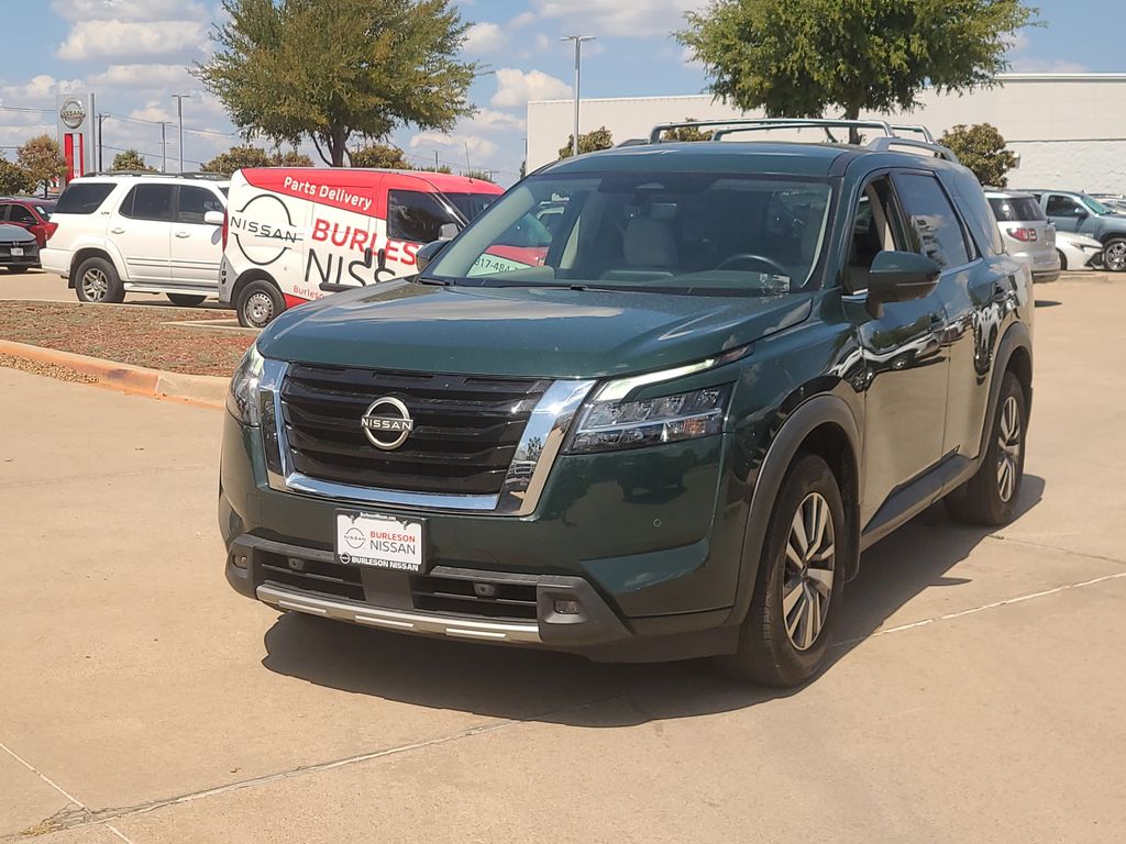 Black (Obsidian Green Pearl) 2023 Nissan Pathfinder SUV / Crossover All-Wheel Drive 9-Speed Automatic