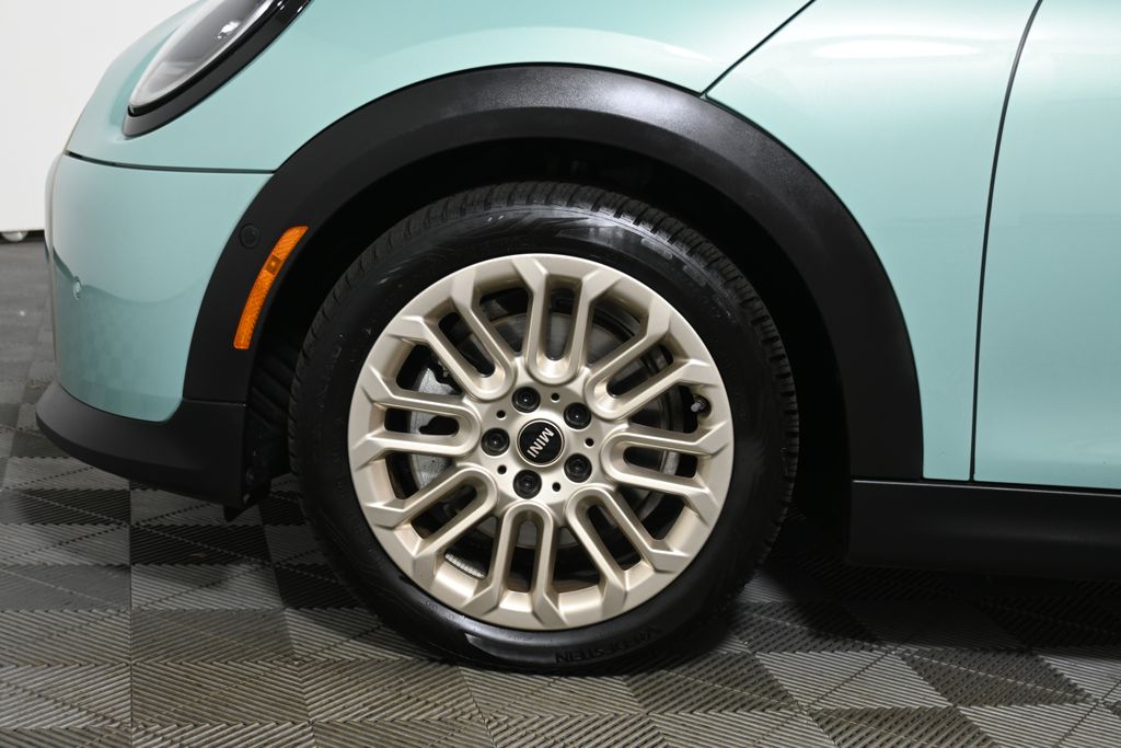 Thumbnail: 2025 MINI Cooper - 11