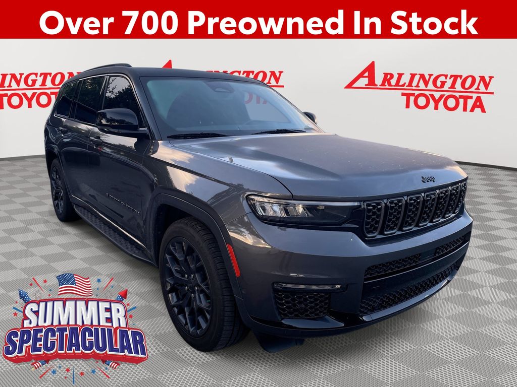 2023 Jeep Grand Cherokee L Summit Reserve 4x4's photo