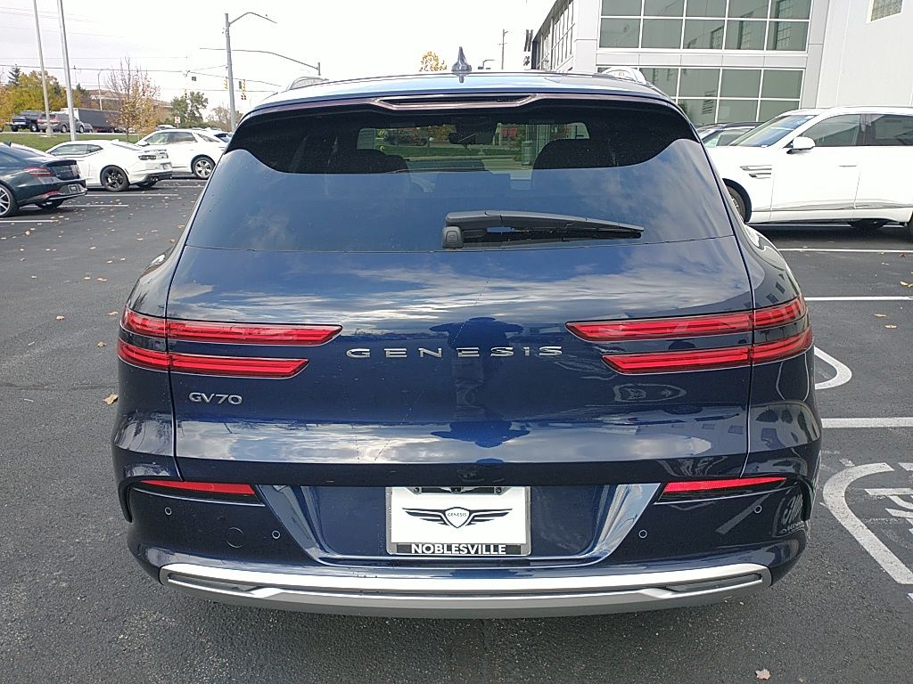 2024 Genesis GV70 Advanced 6