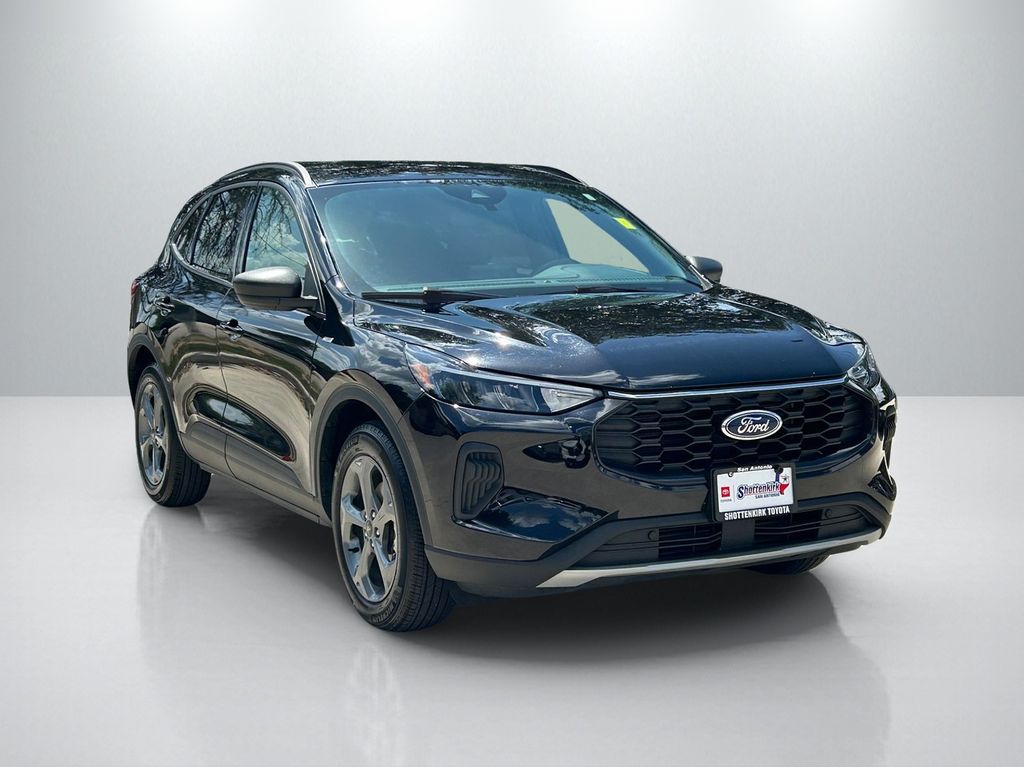 Used 2025 Ford Escape SUV