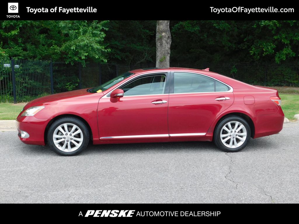 Thumbnail: 2010 Lexus ES - 2