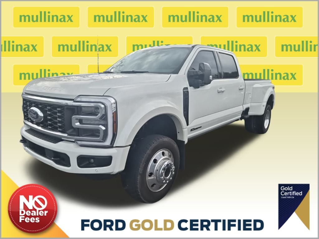 2025 Ford F-450 Super Duty Platinum