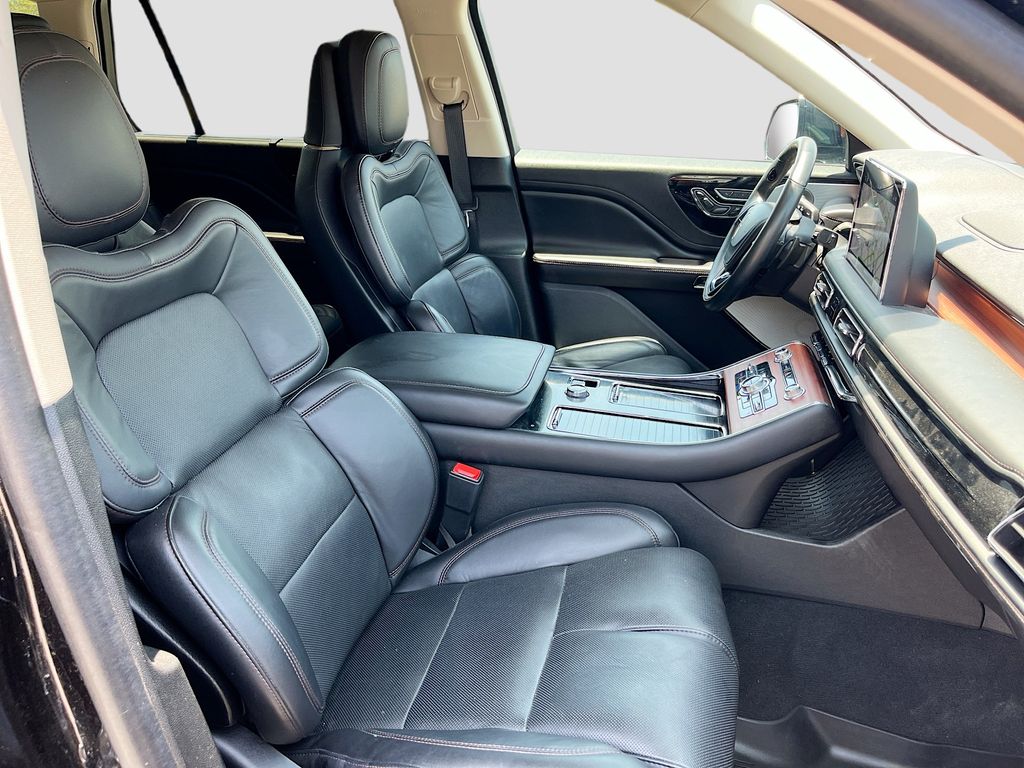2023 Lincoln Aviator Reserve Black at Genesis of Spring
