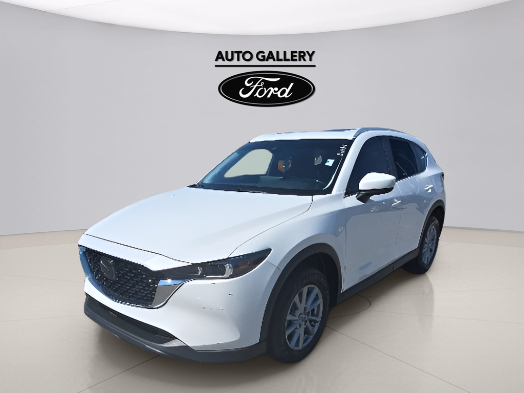 2023 Mazda CX-5 S Preferred package Auto AWD's photo
