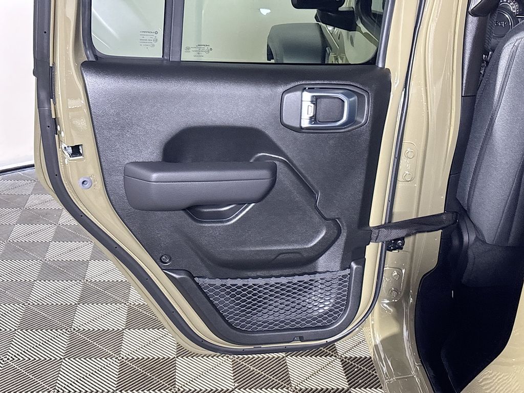 2026 Jeep Gladiator Sport S