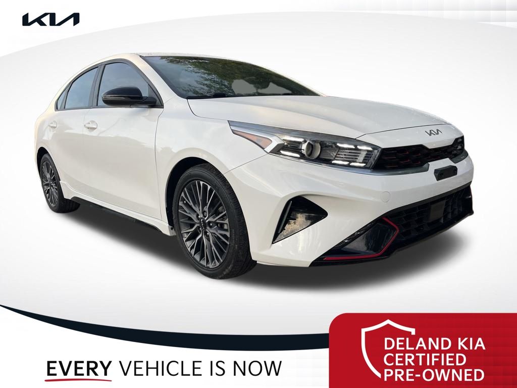 2023 Kia Forte GT-Line AT's photo