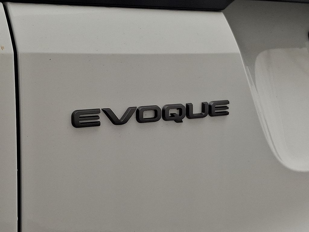 Thumbnail: 2026 Land Rover Range Rover Evoque - 21