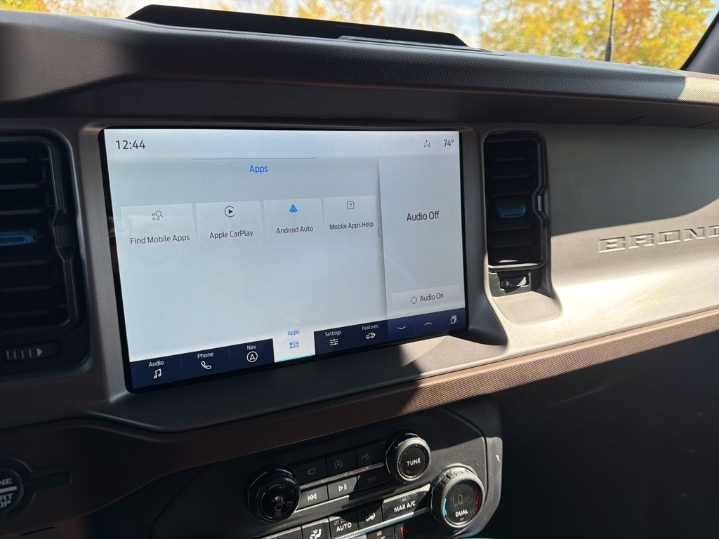 Thumbnail: 2023 Ford Bronco - 31