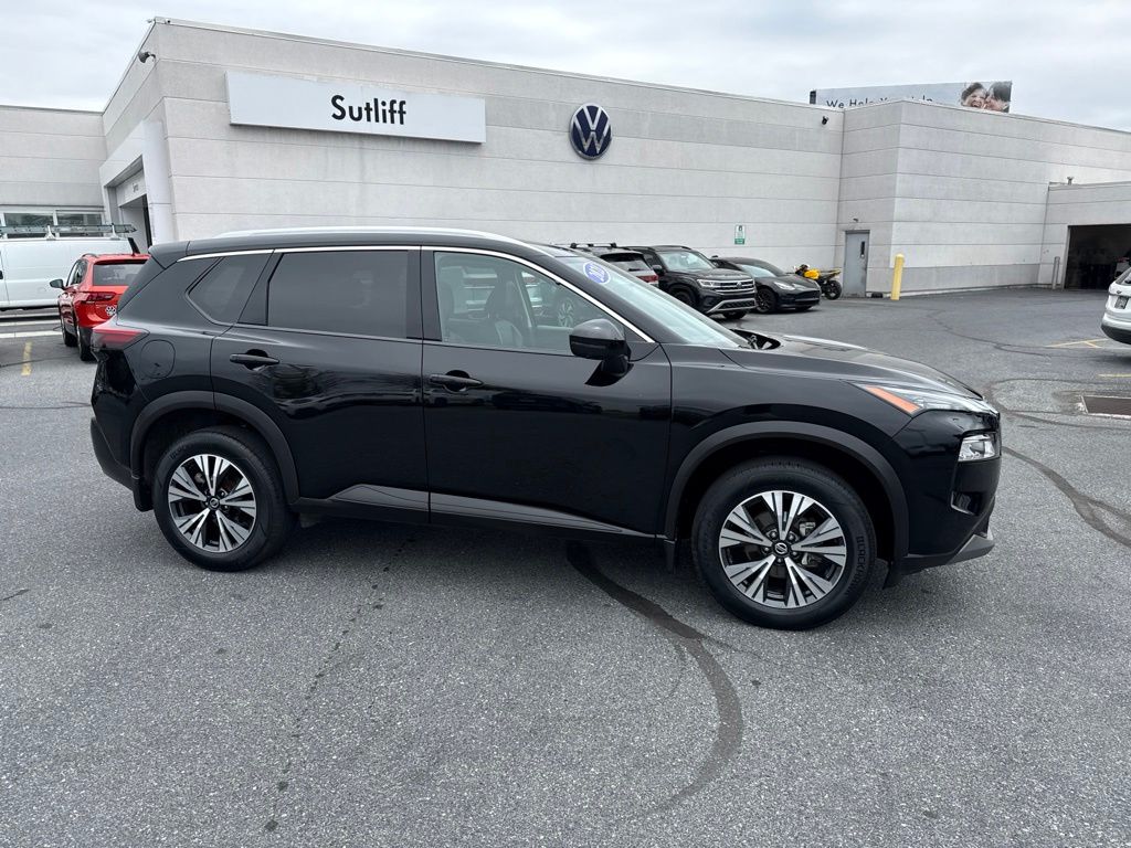 2021 Nissan Rogue SV Black at South Hills Kia