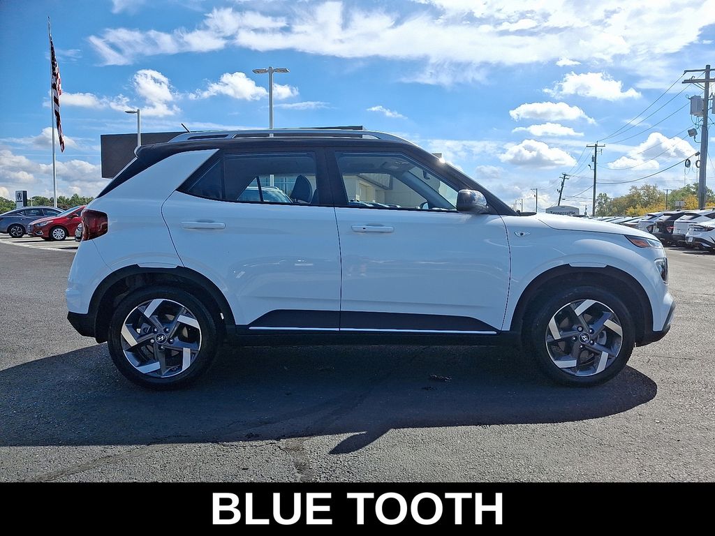 Thumbnail: 2025 Hyundai Venue - 8